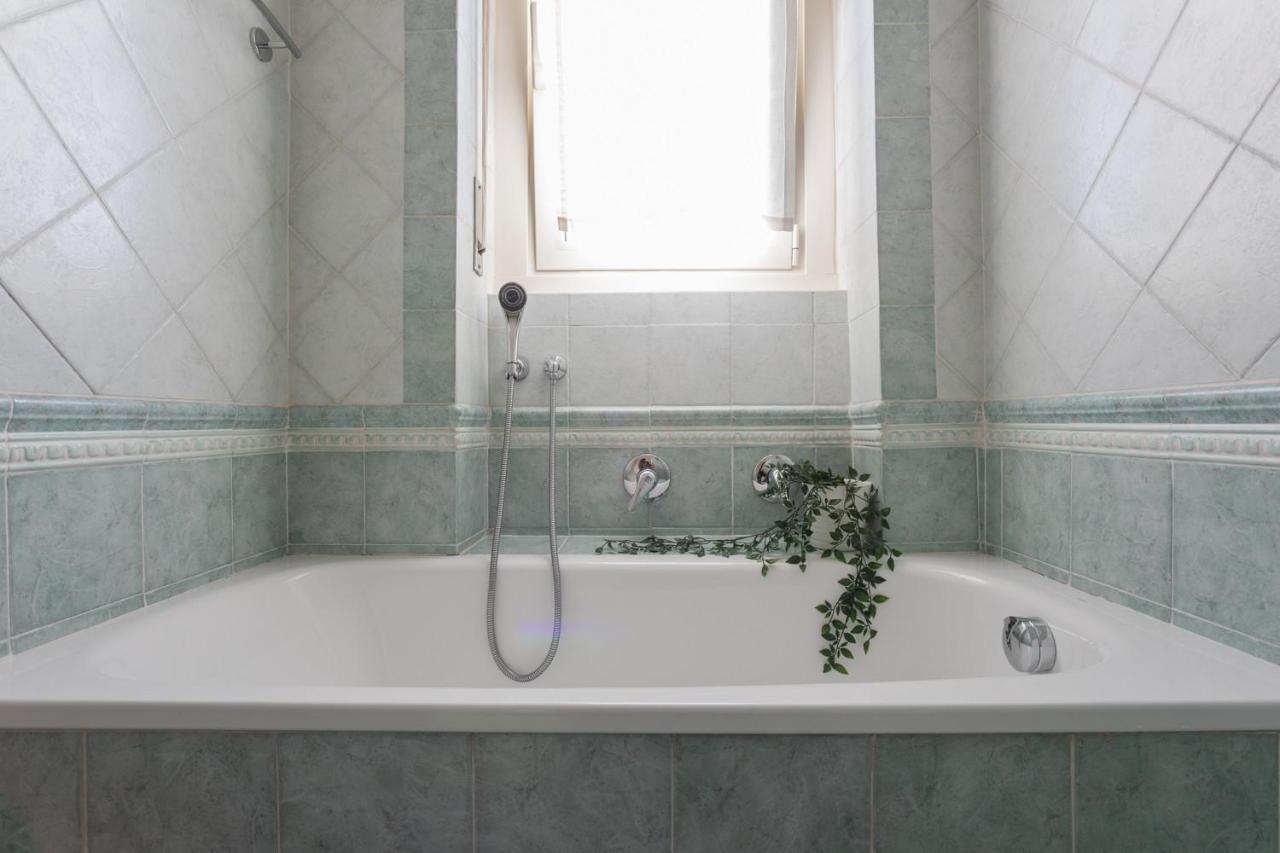 شقة Casa Torricelli In Zona Crocetta By Wonderful Italy تورينو المظهر الخارجي الصورة